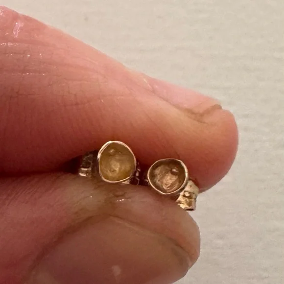 Wwake Wisp Collection Bowl Earrings (small) - Picture 4 of 13